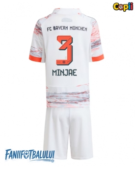 Bayern Munich Kim Min-jae #3 Echipament de Fotbal Replică 2025-26 Copii Deplasare (+ Șorturi)